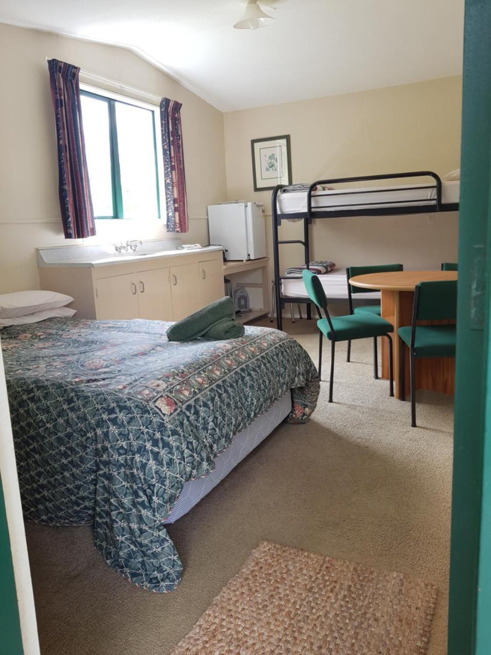 Kiwi Park Motels Murchison Eksteriør bilde